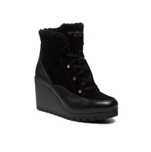 Tommy Hilfiger dámské černé kotníkové boty - 36 (BDS)